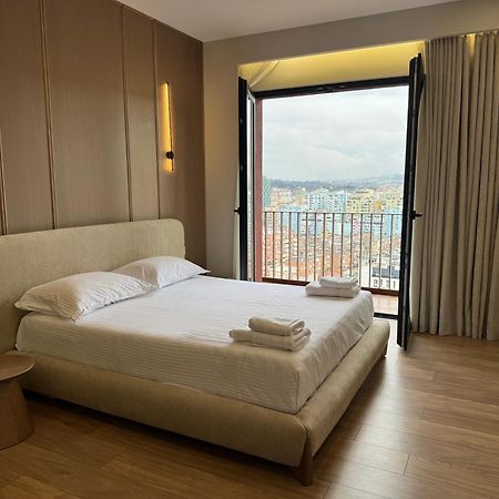 Square Inn Garden Aparthotel Tirana Eksteriør billede