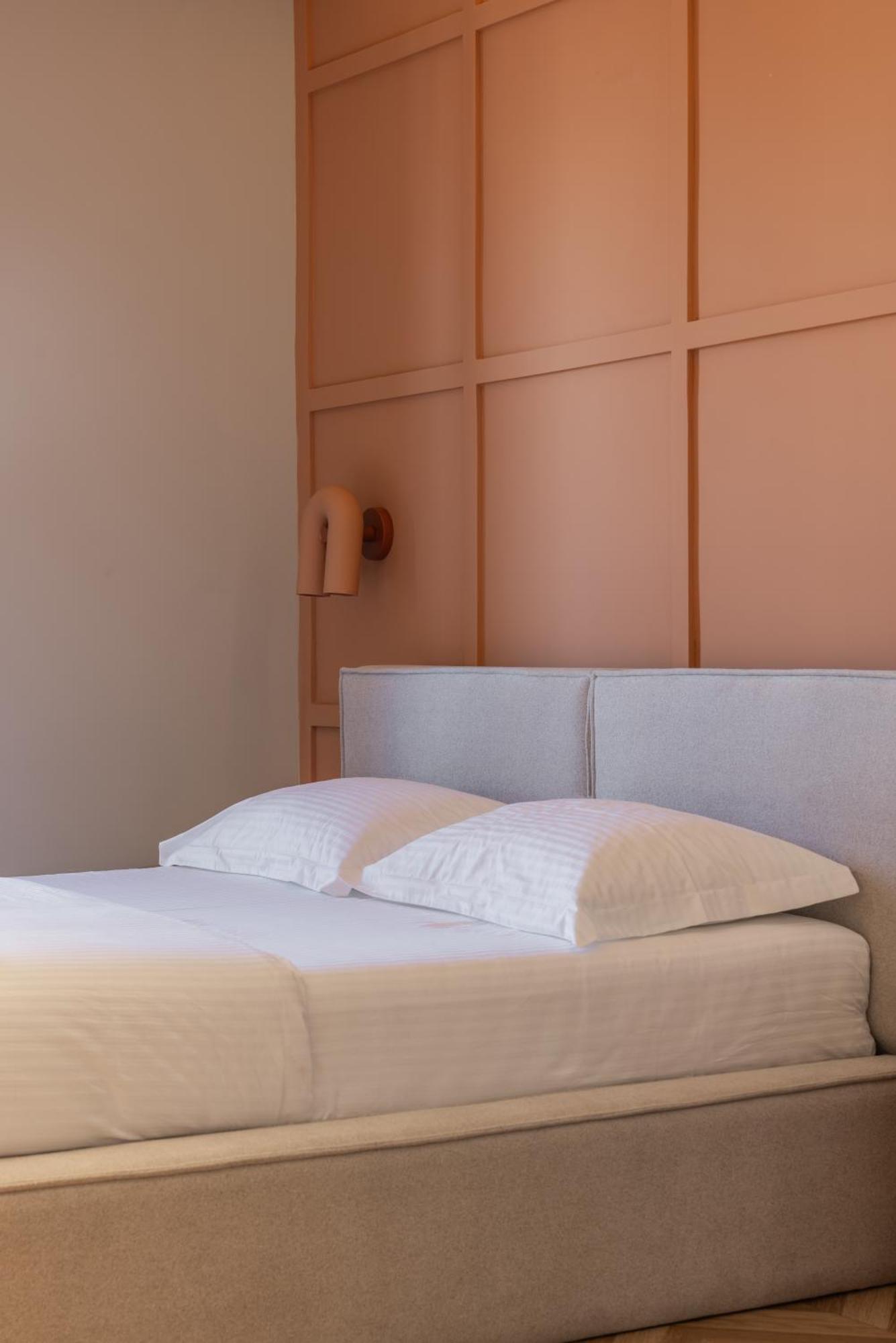 Square Inn Garden Aparthotel Tirana Eksteriør billede