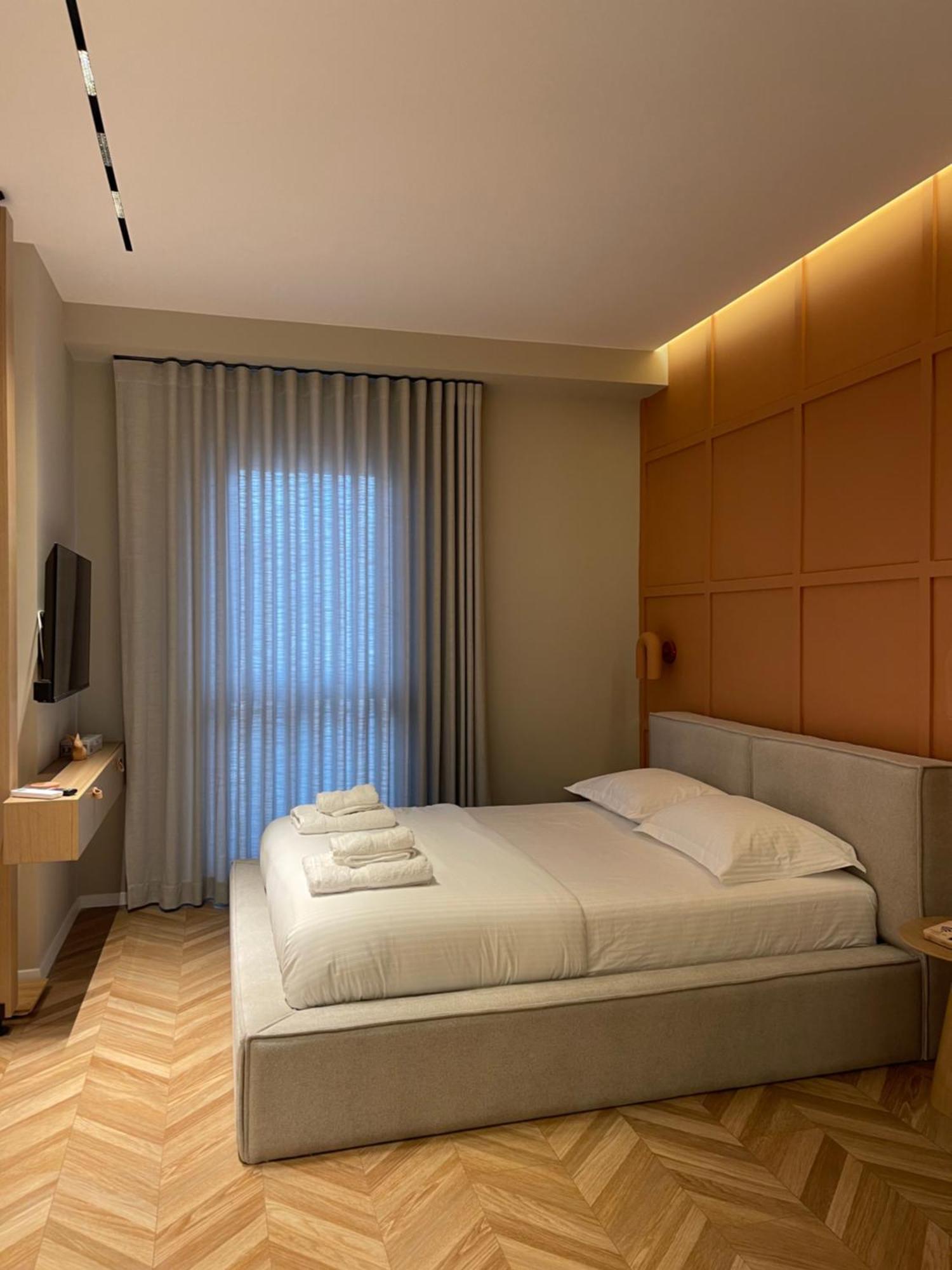 Square Inn Garden Aparthotel Tirana Eksteriør billede