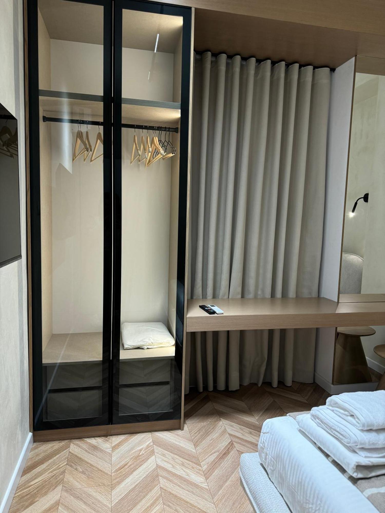 Square Inn Garden Aparthotel Tirana Eksteriør billede