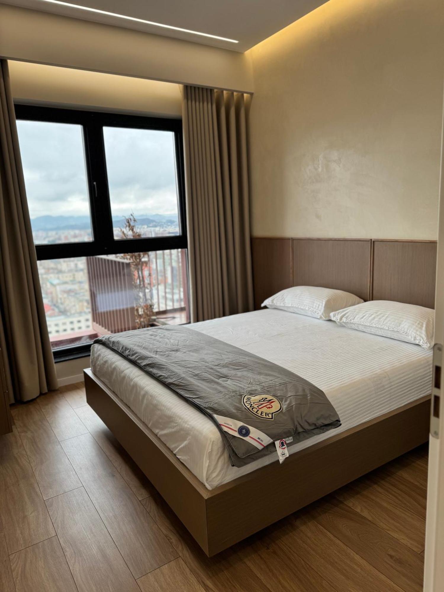 Square Inn Garden Aparthotel Tirana Eksteriør billede