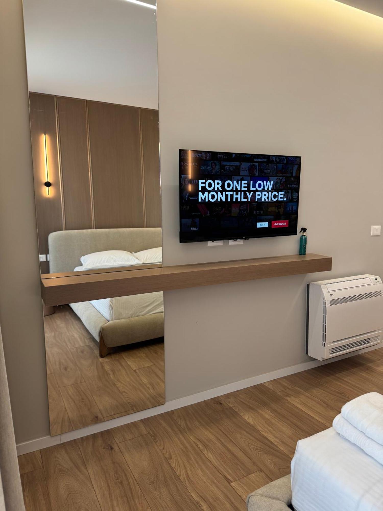Square Inn Garden Aparthotel Tirana Eksteriør billede