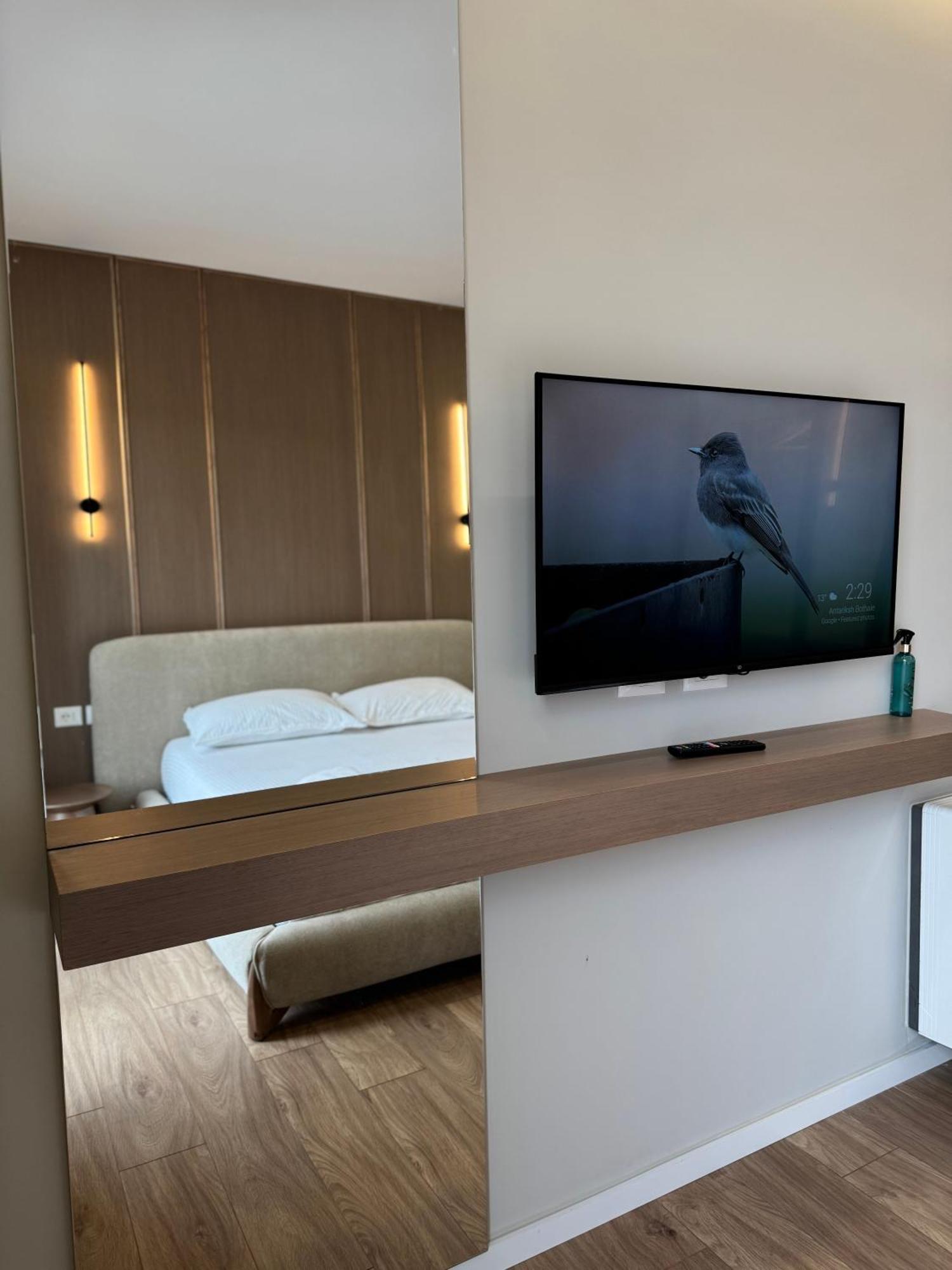 Square Inn Garden Aparthotel Tirana Eksteriør billede